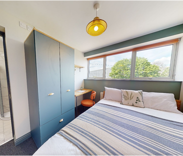 1 bedroom in a house share to rent - Photo 6