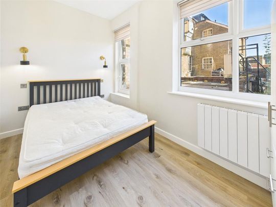 1 bedroom apartment to rent - Photo 1