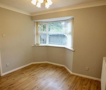 4 bedroom detached house to rent - Photo 3