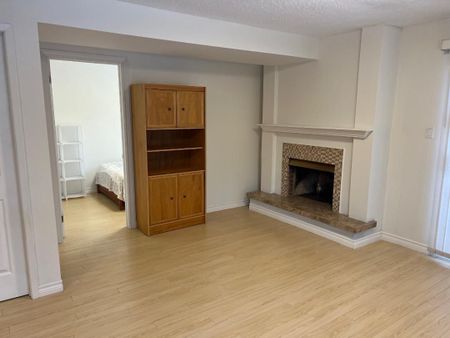 For Lease - 25 Silas Hill Drive Unit# Main Floor Garden Level, Toronto, Ontario - Photo 3