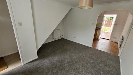 2 bedroom terraced house to rent - Photo 2