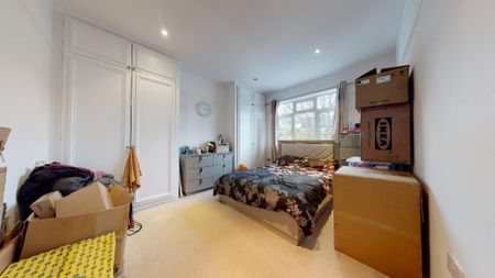 2 Bed Flat, Tooting, SW17 - Photo 3