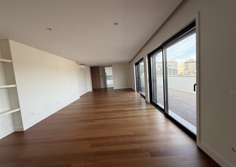 Apartamento T4