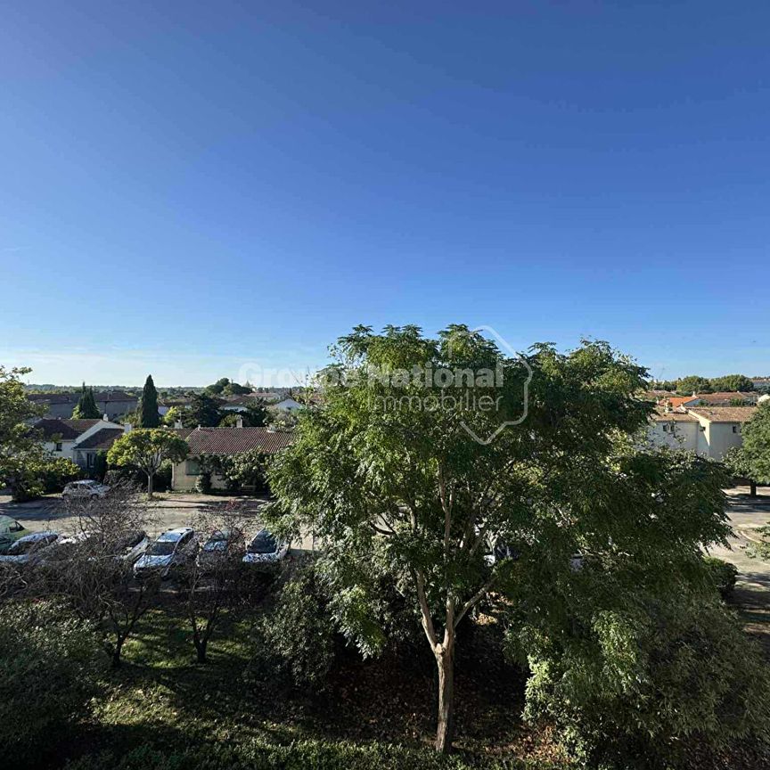 T3 - MONPLAISIR, - Photo 1