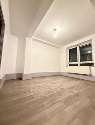 2 Bed Flat, Whites Grounds Estate, SE1 - Photo 1