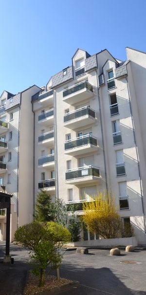 Location Appartement 1 Pièce 30 m² - Photo 2