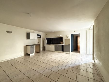 AUJARGUES - Appartement T2 de 50m² en rez de chaussée - Photo 3