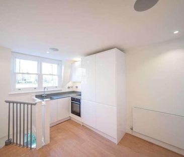 Rudall Crescent, Hampstead, NW3 - Photo 1