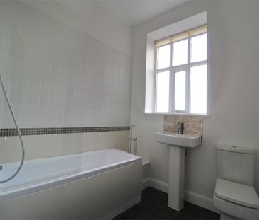 Hapton Place, Stockport - Photo 3