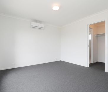 18 Merindah Boulevard, Deanside VIC 3336 - Photo 1