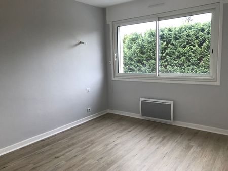 Location Appartement 2 pièces 49m² - Photo 2