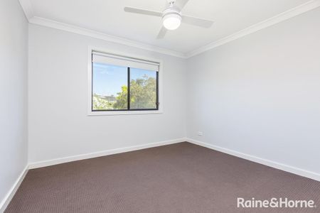 8/25 Mort Street, Shortland, NSW 2307 - Photo 2