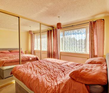 3 bedroom terraced house to rent - Photo 5