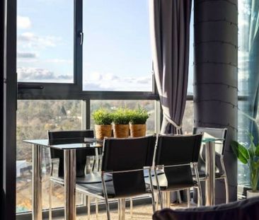 Urban living with everything at your fingertips - Photo 4