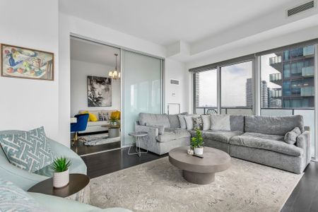 For Lease - 65 St. Mary Street Unit# 3701, Toronto, Ontario - Photo 4