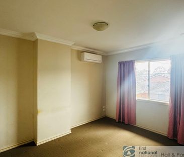 Prime Location Family Home - Photo 2