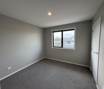34 Campbell Place, Marton - Photo 2