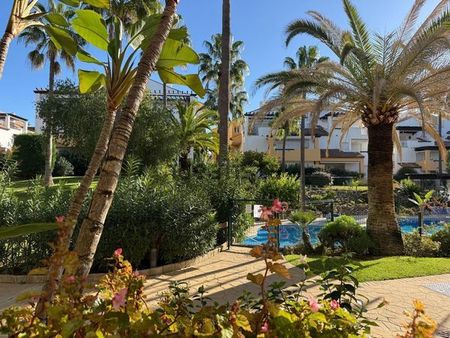 Alquiler de piso en Alameda del Mar - Photo 2