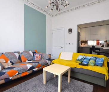 2 bedroom flat to rent - Photo 1