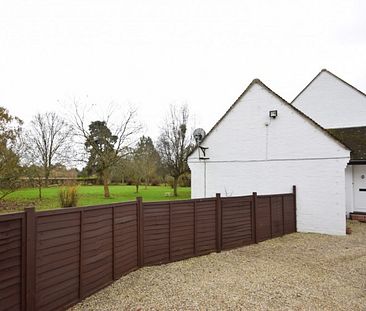 Crown Lane, Farnham Royal, Slough,SL2 - Photo 4