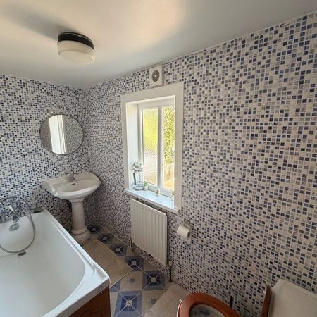 Room in a Shared House, Langthorne Road, E11 - Photo 3