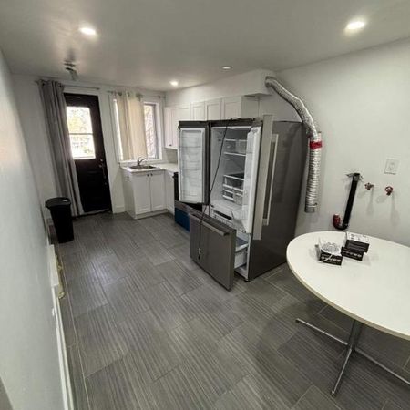 2 CH - 1 SDB - Montréal - $1,500 /mo - Photo 4