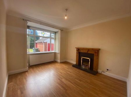 5 Jubilee Avenue, Lisburn, BT28 1EB - Photo 3