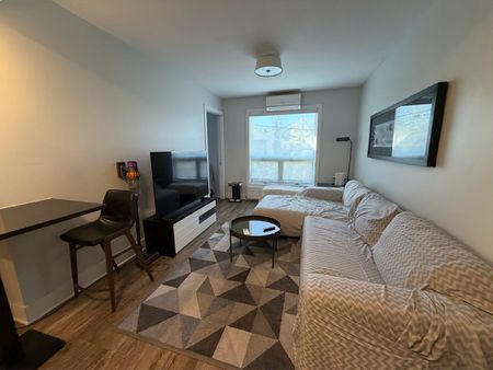 238 Carruthers Avenue - 201 - Photo 4
