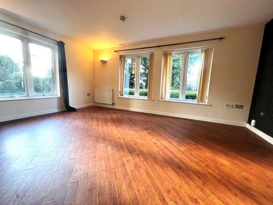 2 bedroom flat to rent - Photo 1