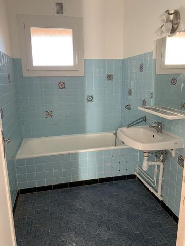 Location Appartement 4 pièces 76m² PORTES LES VALENCE 26800 - Photo 4