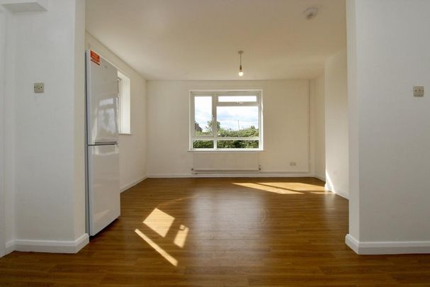 3 bedroom detached house to rent - Photo 1