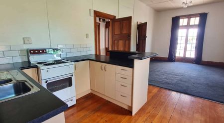 ARTHUR WITH STREET APPEAL - Photo 4