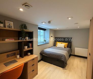 1 bedroom in a flat share to rent - Photo 4