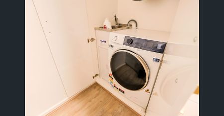 Renovated Apartment in Bicton - Photo 4