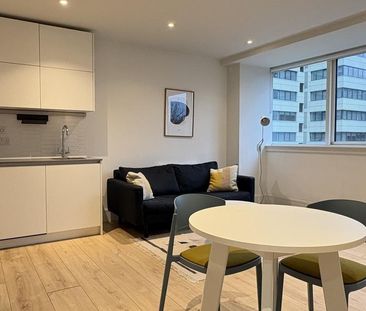 Studio to rent - Photo 4