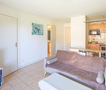 Location Appartement 2 pièces 39m² CASTELSARRASIN 82100 - Photo 2