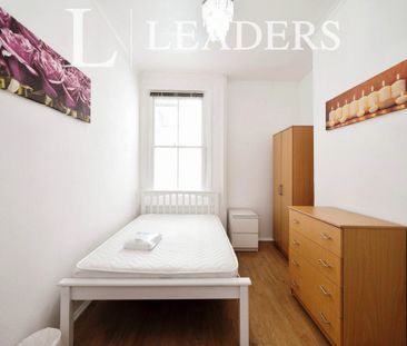 5 bedroom house to rent Francis Avenue, PO4 - Photo 6