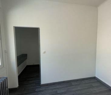 Location Maison 5 pièces 100m² PEROLS 34470 - Photo 5