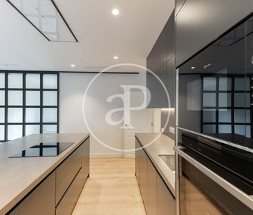 Penthouse for rent in Paseo Mallorca - Photo 1