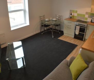 1 bedroom flat to rent - Photo 1