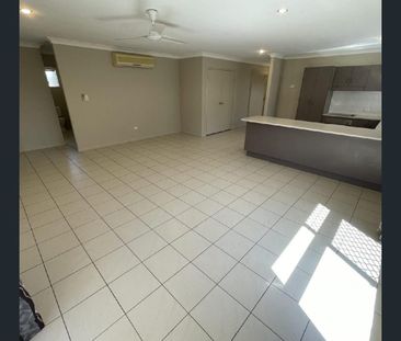 13 Chesham Drive, Kirwan, Qld 4817 - Photo 2