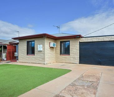 1 Henderson Street - Photo 2