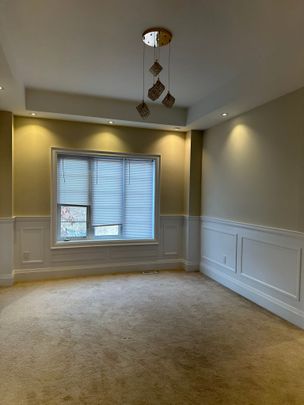 For Lease - 30 Burlwood Rd Burlwood Road, Brampton, Ontario - Photo 1