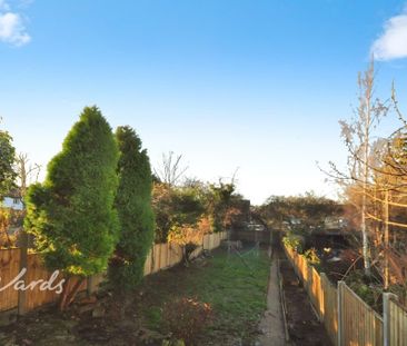 3 bedroom end of terrace house to rent - Photo 6