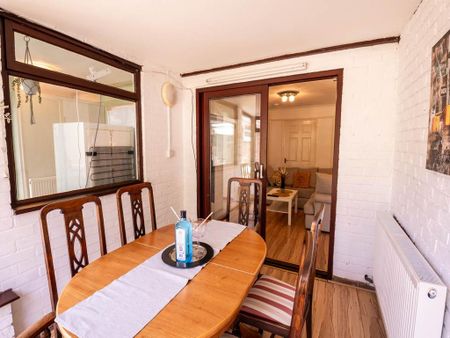 5 bedroom house to rent - Photo 4