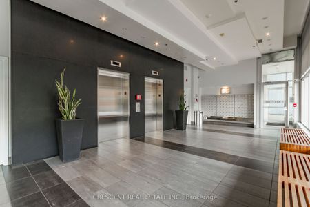 Sixty Lofts 60 Bathurst - Photo 4