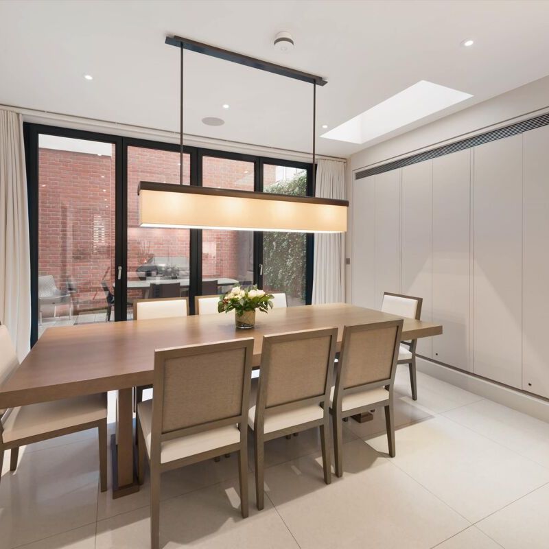 Immaculately presented new build house with parking to let in Chelsea SW3. - Photo 1