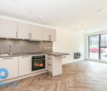 1 bed Studio for Rent - Photo 2