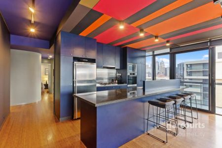 Upmarket Beauty with Spectacular City Views! Unfurnished or Furnished - Photo 3