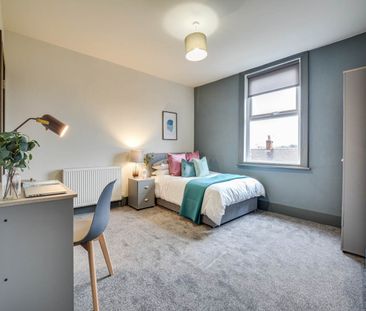 Knowle Mount (Room 4), Burley, Leeds - Photo 5